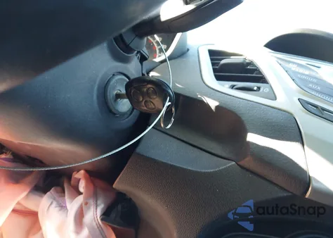 2011 Ford Fiesta Sel z USA, uszkodzony, nr VIN 3FADP4CJ4BM122262